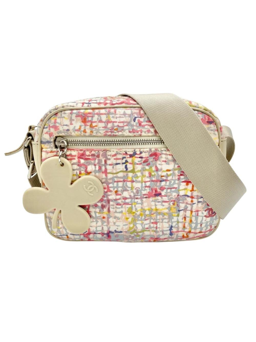 Chanel Vintage Clover Camera Bag #316380C14B